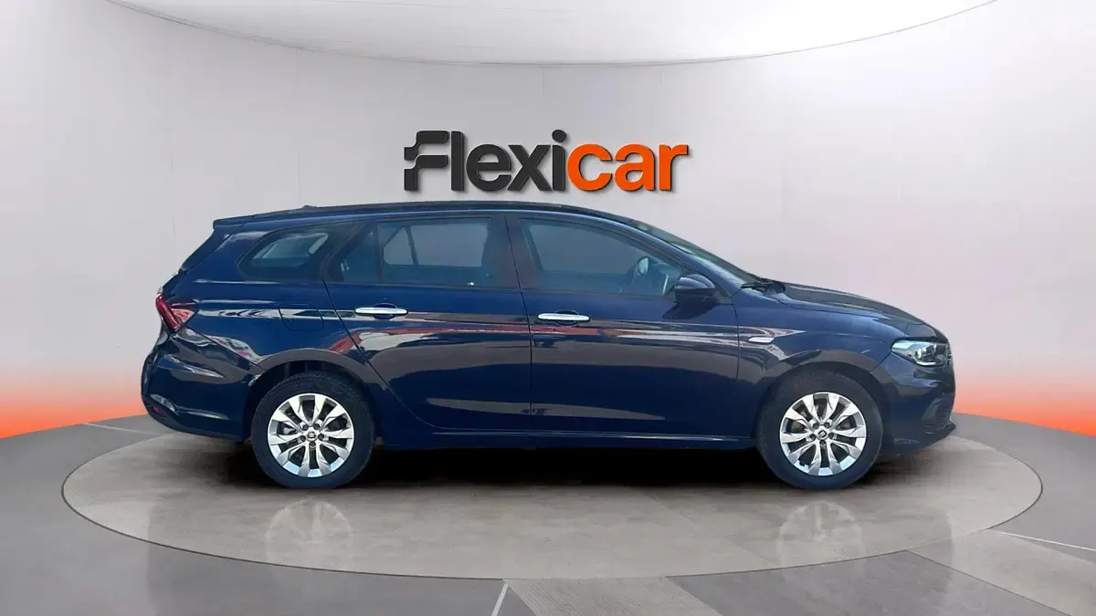 Usado Fiat Tipo S 95 CV (69 kW) 2019 Azul Berlina