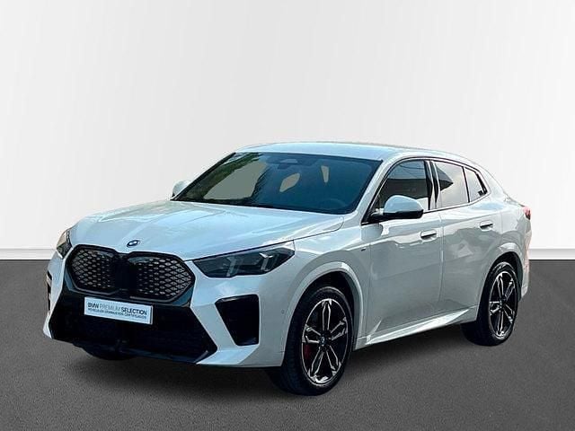 Usado 2025 BMW iX2 Comfort Edition SUV | 47.500 € (Precio justo) - Imagen 1/4