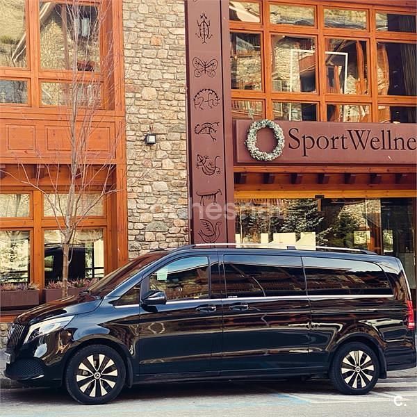 Negro Usado 2023 Mercedes V250 Avantgarde Monovolumen | 49.950 € (Precio justo) - Imagen 1/4