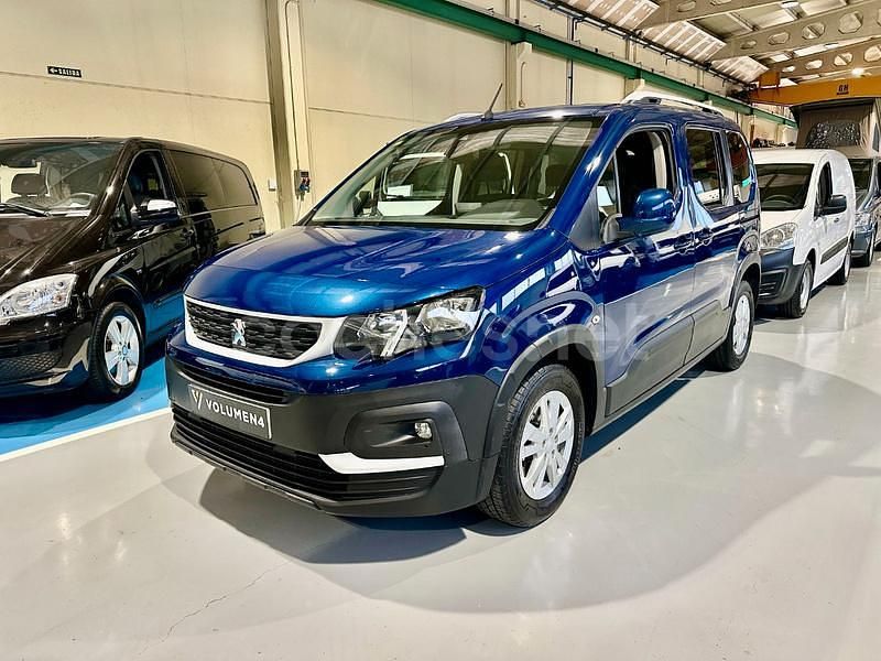 Usado Peugeot Rifter Active 130 CV (95 kW) 2019 Azul Monovolumen