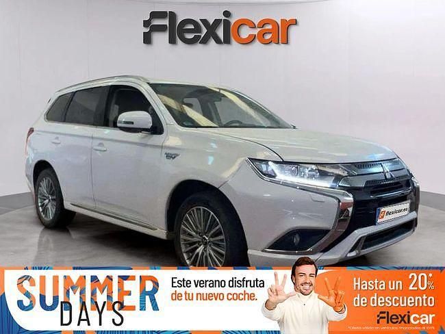 Blanco Usado 2019 Mitsubishi Outlander P-HEV Motion SUV | 20.490 € (Un poco caro) - Imagen 1/4