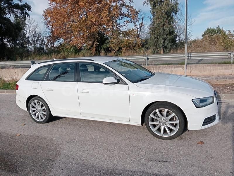 Usado Audi A4 S-Line 150 CV (110 kW) 2015 Blanco Familiar