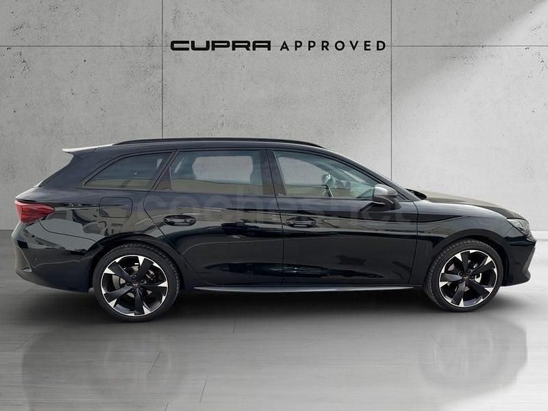 Usado Cupra Leon 150 CV (110 kW) 2024 Negro Familiar