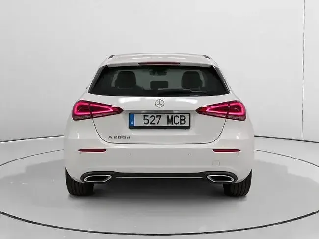 Usado Mercedes A200 150 CV (110 kW) 2022 Blanco Berlina