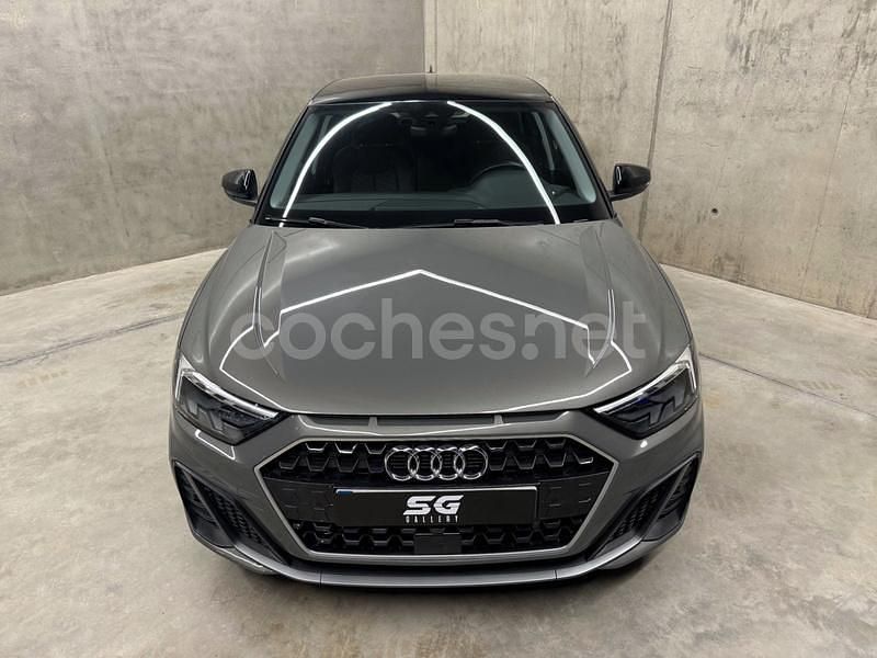 Usado Audi A1 Sportback S-Line 110 CV (80 kW) 2023 Gris / plata Utilitario