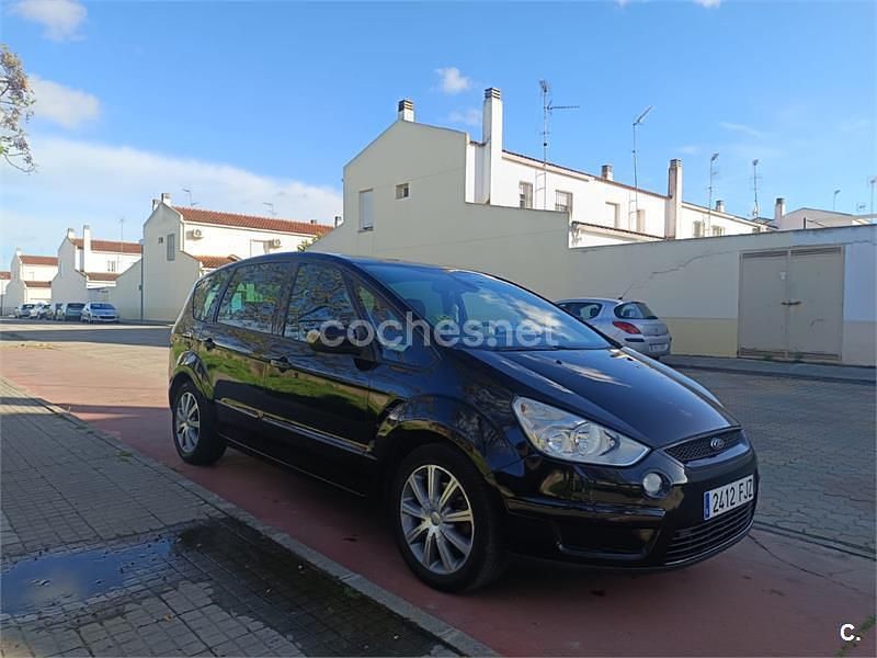 Negro Usado 2007 Ford S-MAX Titanium Monovolumen | 4500 € (Buen precio) - Imagen 1/4