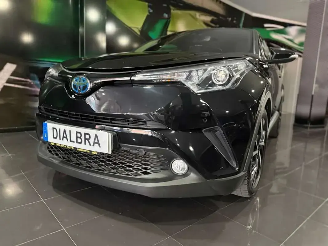 Usado Toyota C-HR Advance 184 CV (135 kW) 2022 Negro SUV