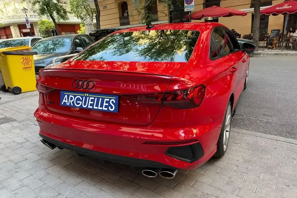 Usado Audi A3 310 CV (228 kW) 2022 Rojo Berlina