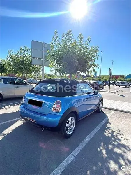 Usado Mini One Cabriolet 98 CV (72 kW) 2011 Azul Descapotable