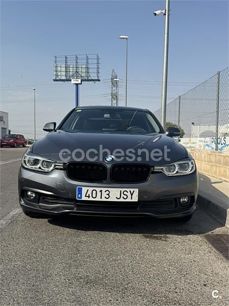Usado BMW 320 Efficient Dynamics 184 CV (135 kW) 2016 Gris / plata Berlina
