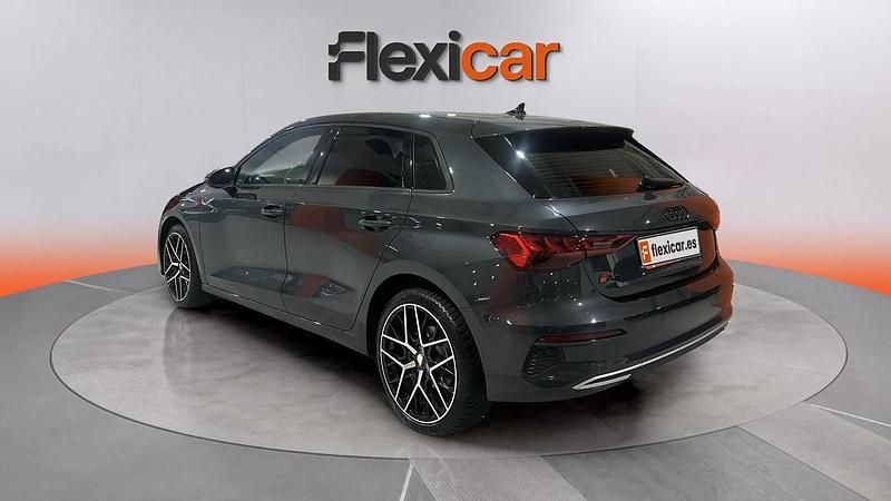 Usado Audi A3 Premium 150 CV (110 kW) 2022 Gris Berlina