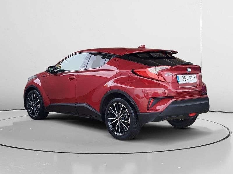 Usado Toyota C-HR Active 122 CV (89 kW) 2017 Rojo SUV