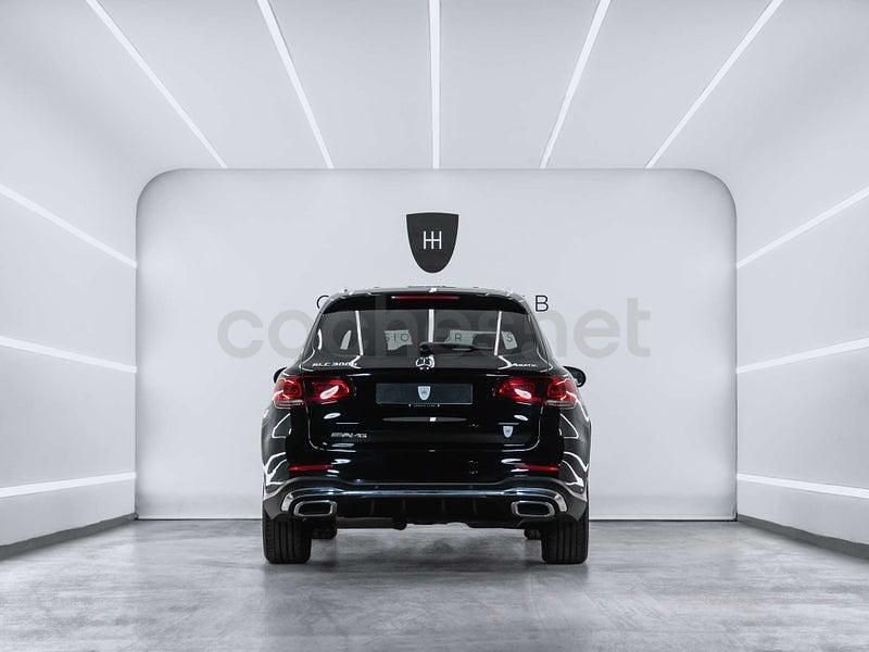 Usado Mercedes GLC300 AMG line 245 CV (180 kW) 2019 Negro SUV