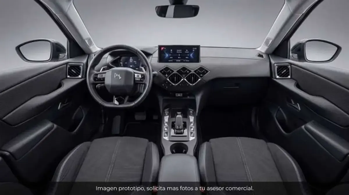 Usado DS Automobiles DS3 Crossback Bastille 131 CV (96 kW) 2023 Gris SUV