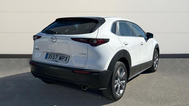 Usado Mazda CX-30 Exclusive-Line 122 CV (89 kW) 2024 Blanco SUV