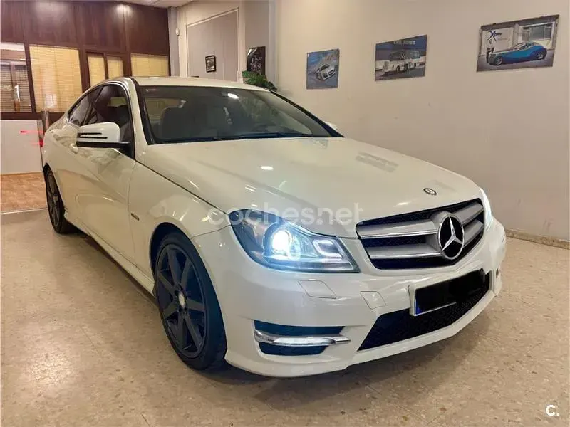 Usado Mercedes C180 Edition 156 CV (114 kW) 2012 Blanco Coupe