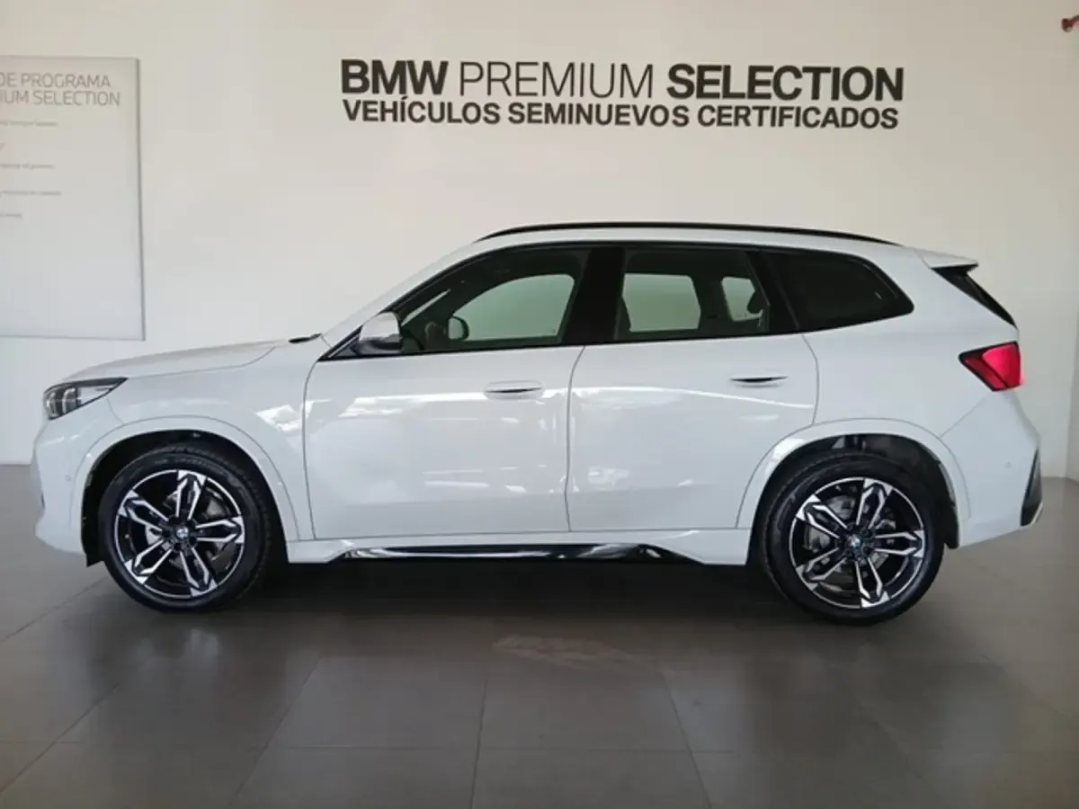 Usado BMW X1 Comfort Edition 163 CV (119 kW) 2025 Blanco SUV