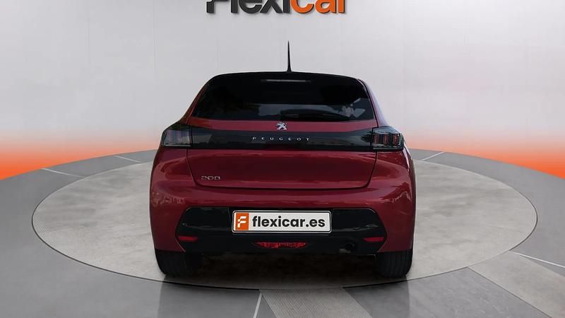 Usado Peugeot 208 Active 101 CV (74 kW) 2019 Amarillo Utilitario