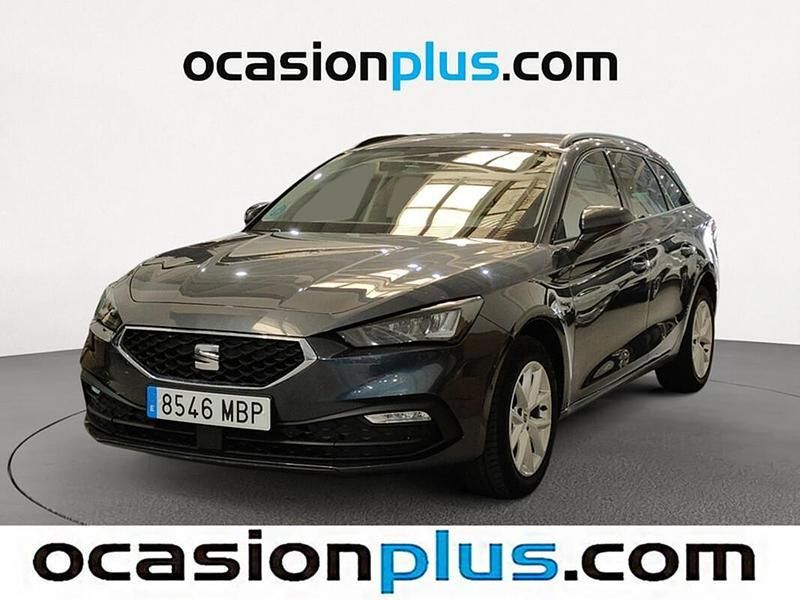 Gris Usado 2022 Seat Leon ST Style Familiar | 19.410 € (Un poco caro) - Imagen 1/4