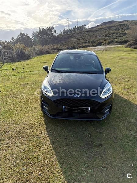 Negro Usado 2020 Ford Fiesta Trend Berlina | 12.000 € (Precio justo) - Imagen 1/4