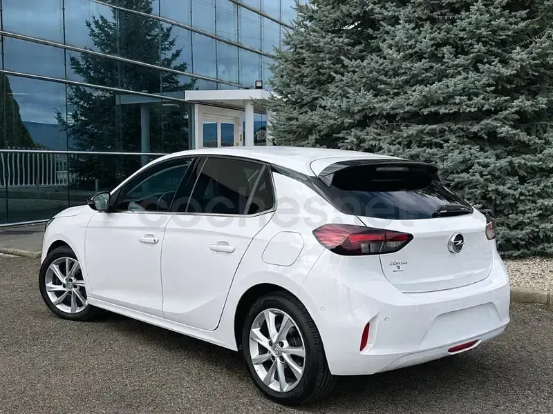 Usado Opel Corsa Elegance 102 CV (75 kW) 2022 Blanco Utilitario