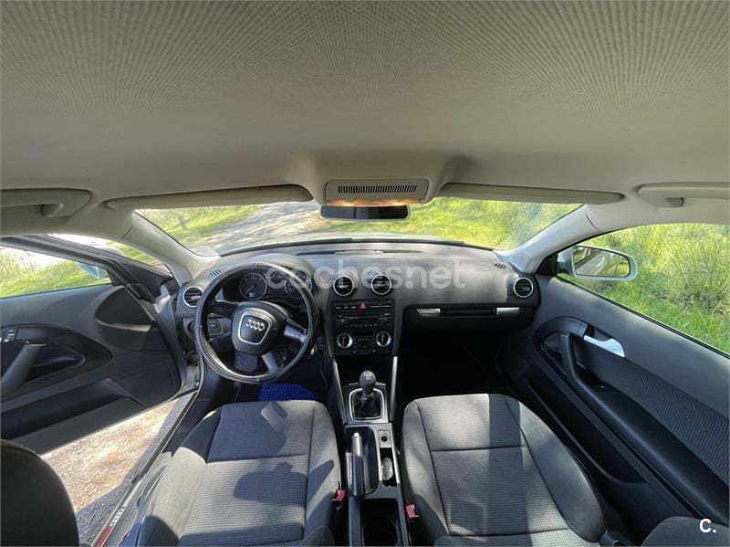 Usado Audi A3 Ambition 105 CV (77 kW) 2006 Gris / plata Utilitario