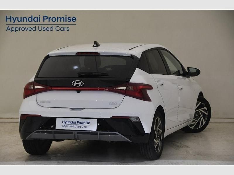 Usado Hyundai i20 100 CV (73 kW) 2025 Otro Utilitario