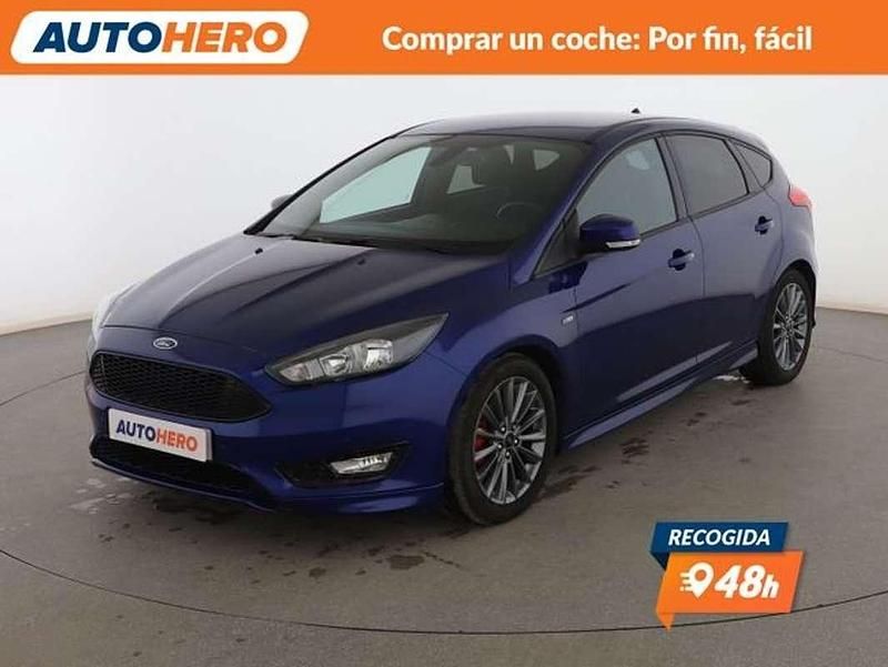 Usado Ford Focus ST-Line 126 CV (92 kW) 2018 Azul Berlina