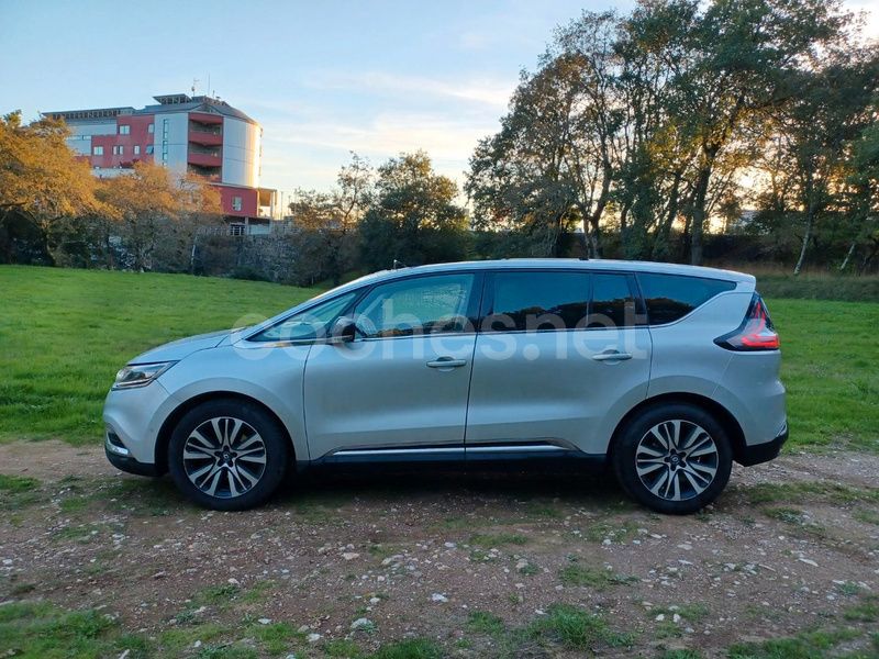 Usado Renault Espace Initiale Paris 160 CV (117 kW) 2016 Gris / plata Monovolumen
