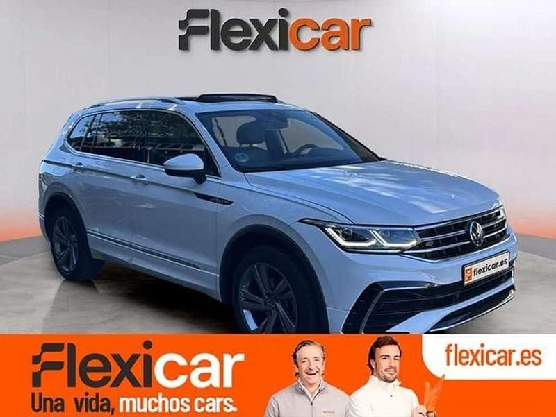 Blanco Usado 2024 VW Tiguan Allspace R-line SUV | 41.990 € (Precio justo) - Imagen 1/4
