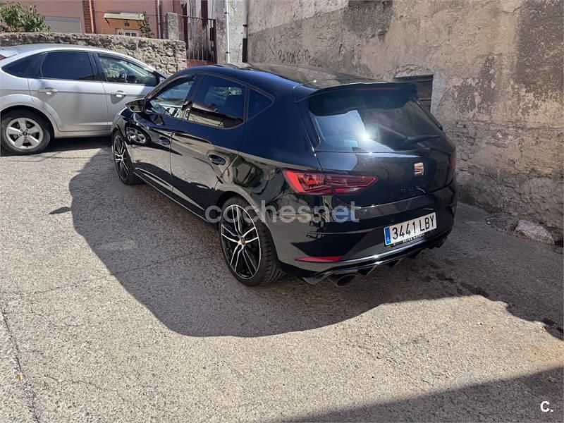 Usado Seat Leon CUPRA 290 CV (213 kW) 2019 Negro Berlina