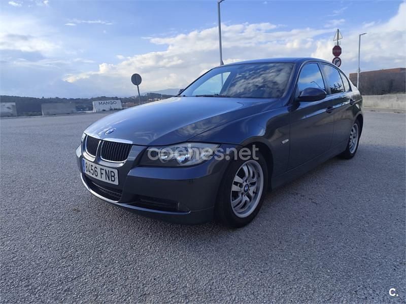 Usado BMW 320 163 CV (119 kW) 2007 Gris / plata Berlina