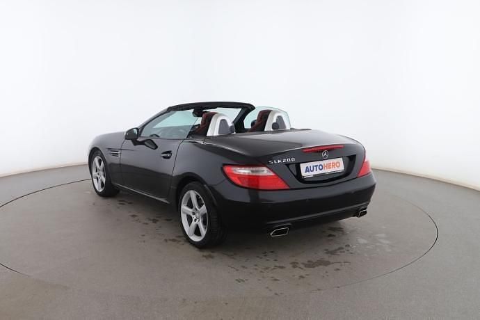 Usado Mercedes SLK200 185 CV (136 kW) 2016 Negro Descapotable