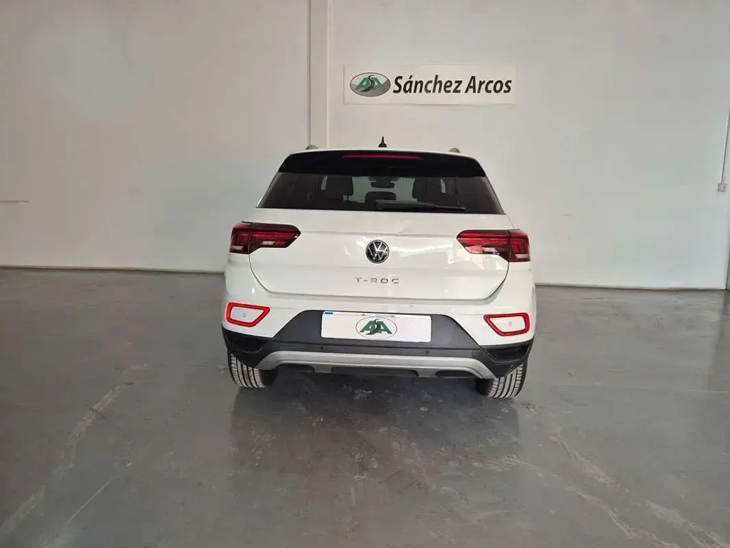 Usado VW T-Roc Life 116 CV (85 kW) 2022 Blanco SUV