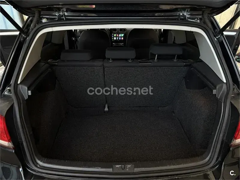 Usado VW Golf VI Sport 122 CV (89 kW) 2010 Negro Utilitario