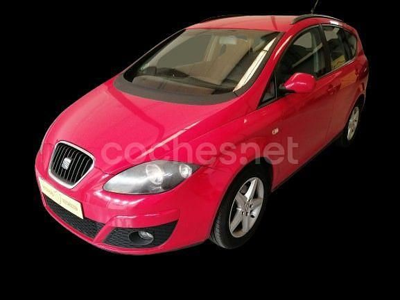 Rojo Usado 2011 Seat Altea XL Style Monovolumen | 3999 € (Precio justo) - Imagen 1/4
