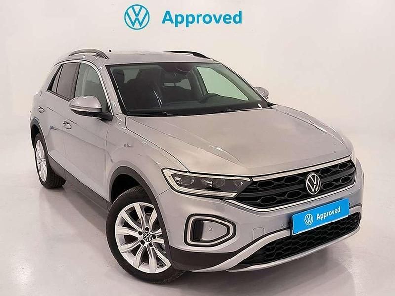 Plateado Nuevo 2025 VW T-Roc Life SUV | 31.850 € (Caro) - Imagen 1/4