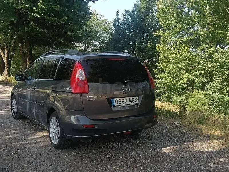 Usado Mazda 5 Active 110 CV (80 kW) 2007 Gris / plata Monovolumen
