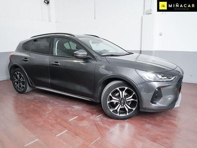 Usado Ford Focus Active 155 CV (114 kW) 2023 Gris Familiar