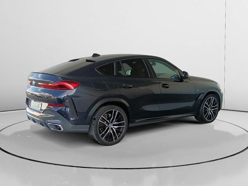 Käytetty BMW X6 M Sport 268 HP (197 kW) 2021 Musta Katumaasturi