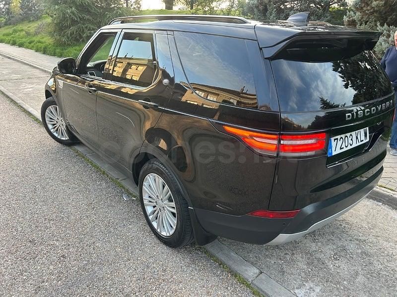 Usado Land Rover Discovery 5 HSE 258 CV (189 kW) 2018 Negro SUV