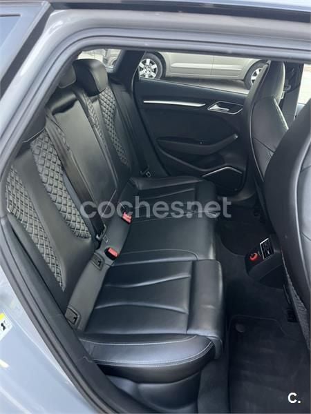 Gris / plata Usado 2012 Audi RS3 Sportback Premium Utilitario | 35.499 € - Imagen 1/2