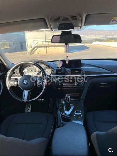 Usado BMW 318 143 HP (105 kW) 2014 Branco Sedan