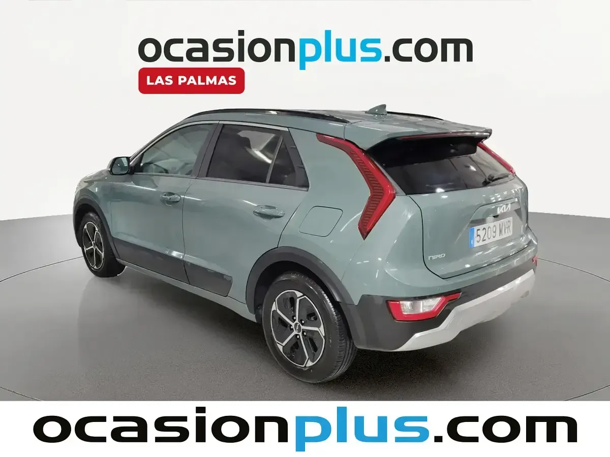 Usado Kia Niro 129 CV (94 kW) 2024 Verde SUV