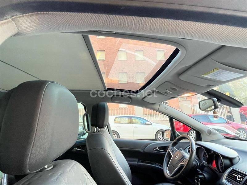 Negro Usado 2013 Opel Meriva Excellence Monovolumen | 5900 € (Precio justo) - Imagen 1/2