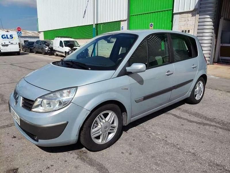 Usado Renault Scénic II 135 CV (99 kW) 2004 Beige Monovolumen