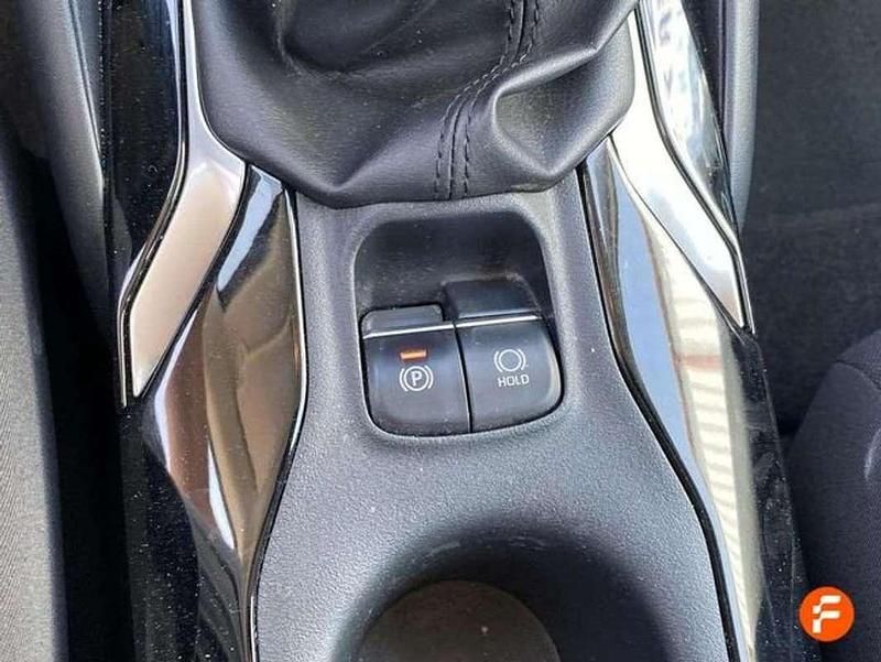 Blanco Usado 2023 Toyota Corolla Active Berlina | 18.390 € - Imagen 1/4