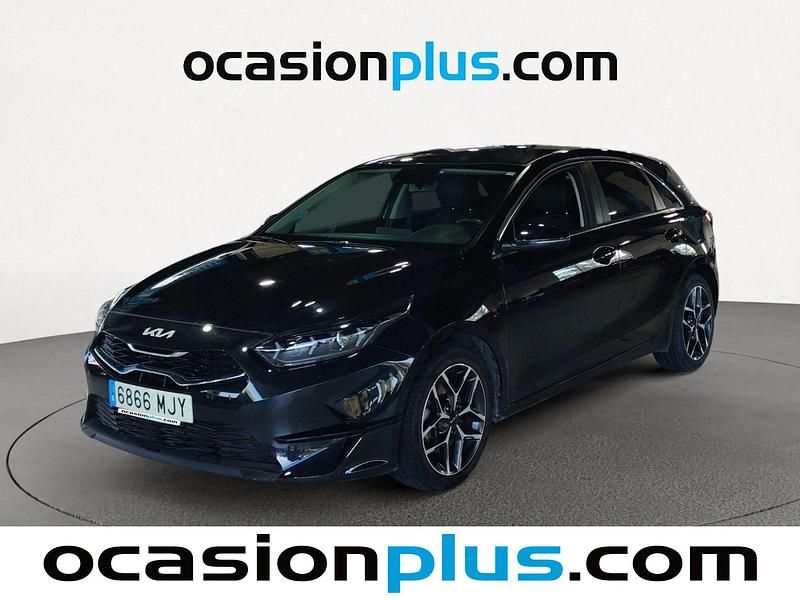 Negro Usado 2023 Kia Ceed Utilitario | 18.546 € (Precio justo) - Imagen 1/4