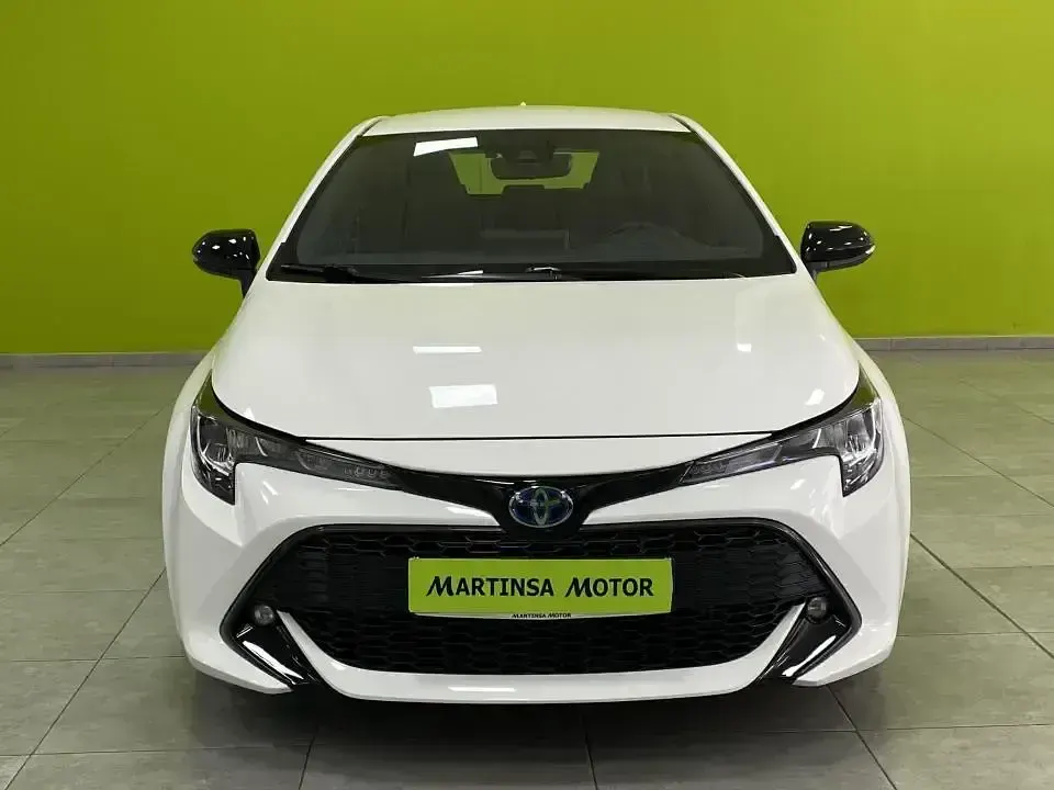 Usado Toyota Corolla Active 122 CV (89 kW) 2022 Blanco Berlina