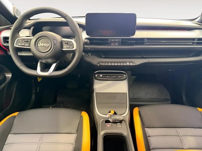 Novo Jeep Avenger North 145 HP (106 kW) 2026 Cinzento SUV